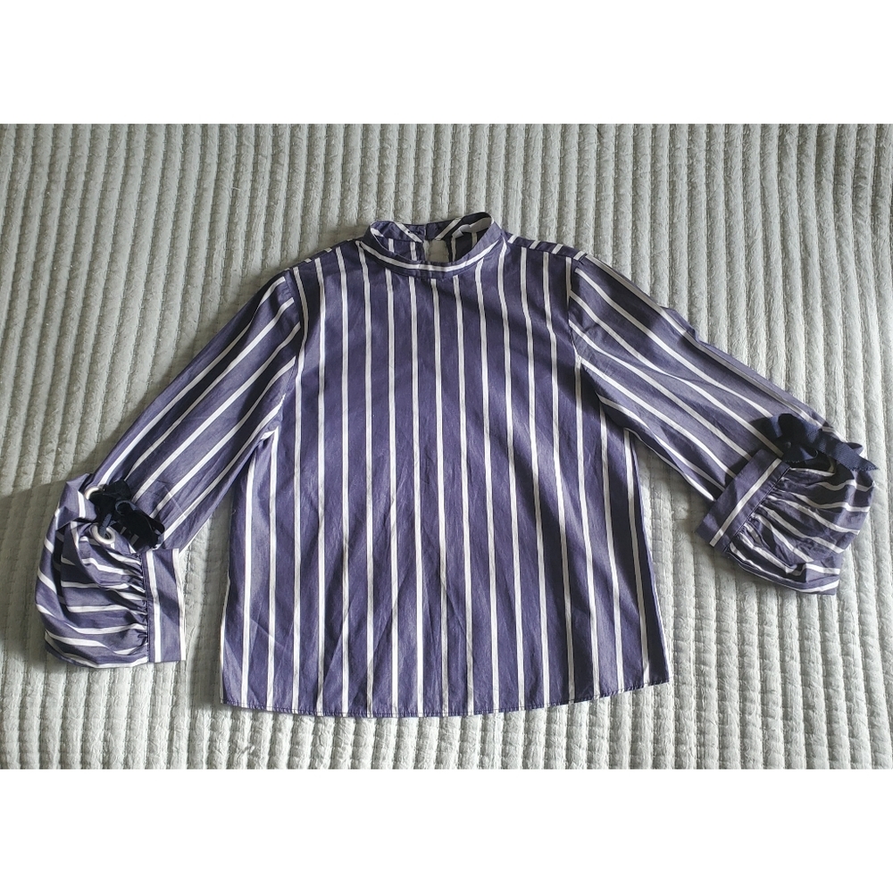 Euc  Zara long sleeve  Striped shirt